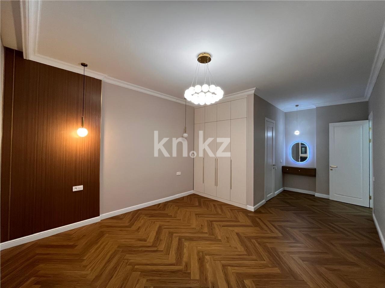 Продажа 4-комнатной квартиры, 140 м² в Астане - фото 7