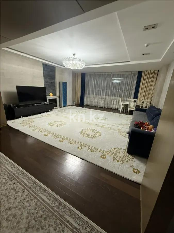Продажа 4-комнатной квартиры, 190 м² в Астане