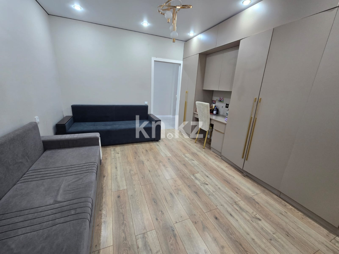 Продажа 3-комнатной квартиры, 77 м² в Шымкенте - фото 9