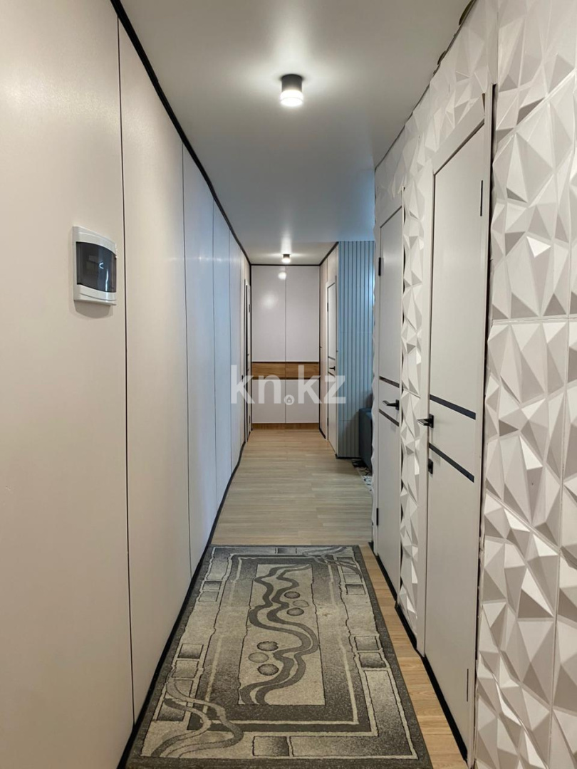 Продажа 3-комнатной квартиры, 57.5 м², ул. Алиханова в Караганде - фото 12