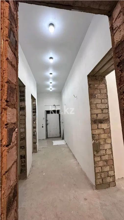 Продажа 2-комнатной квартиры, 68 м², ул. Муканова, дом  19/2 в Караганде - фото 3