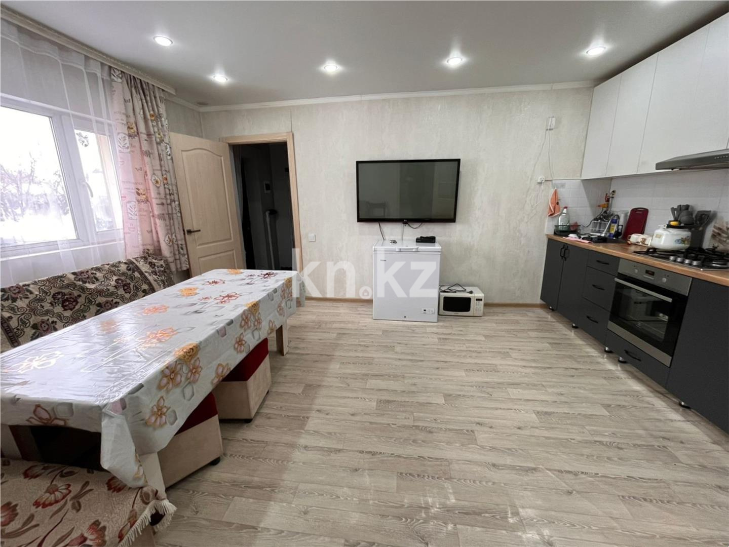 Продажа 4-комнатного дома, 80 м², ул. Бадина в Караганде - фото 5