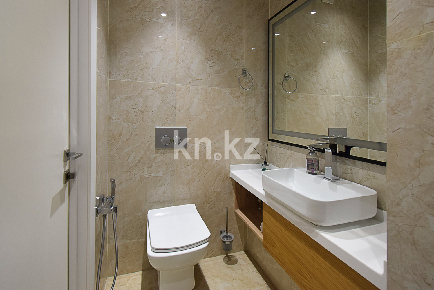 Продажа 3-комнатной квартиры, 138 м² в Алматы - фото 22