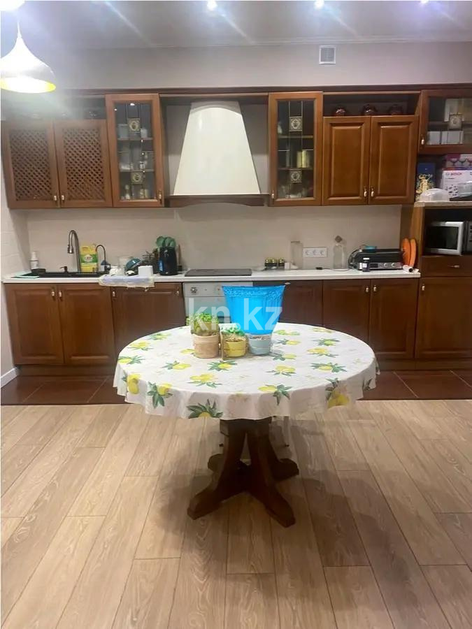 Продажа 3-комнатной квартиры, 130 м², пер. Сарыкенгир, дом  1 в Астане - фото 4