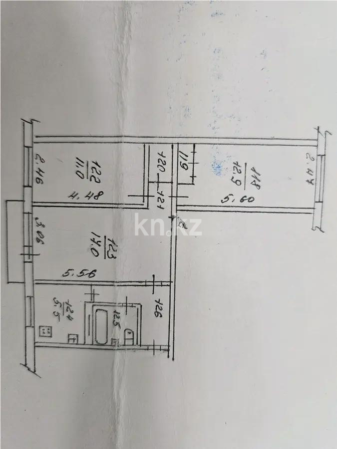 Продажа 3-комнатной квартиры, 57.5 м², 10 мкр., дом  13 в Алматы
