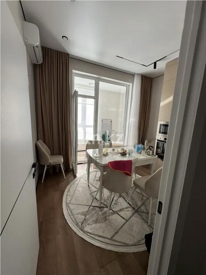 Продажа 2-комнатной квартиры, 55 м², пр. Абая, дом  118 в Алматы - фото 3