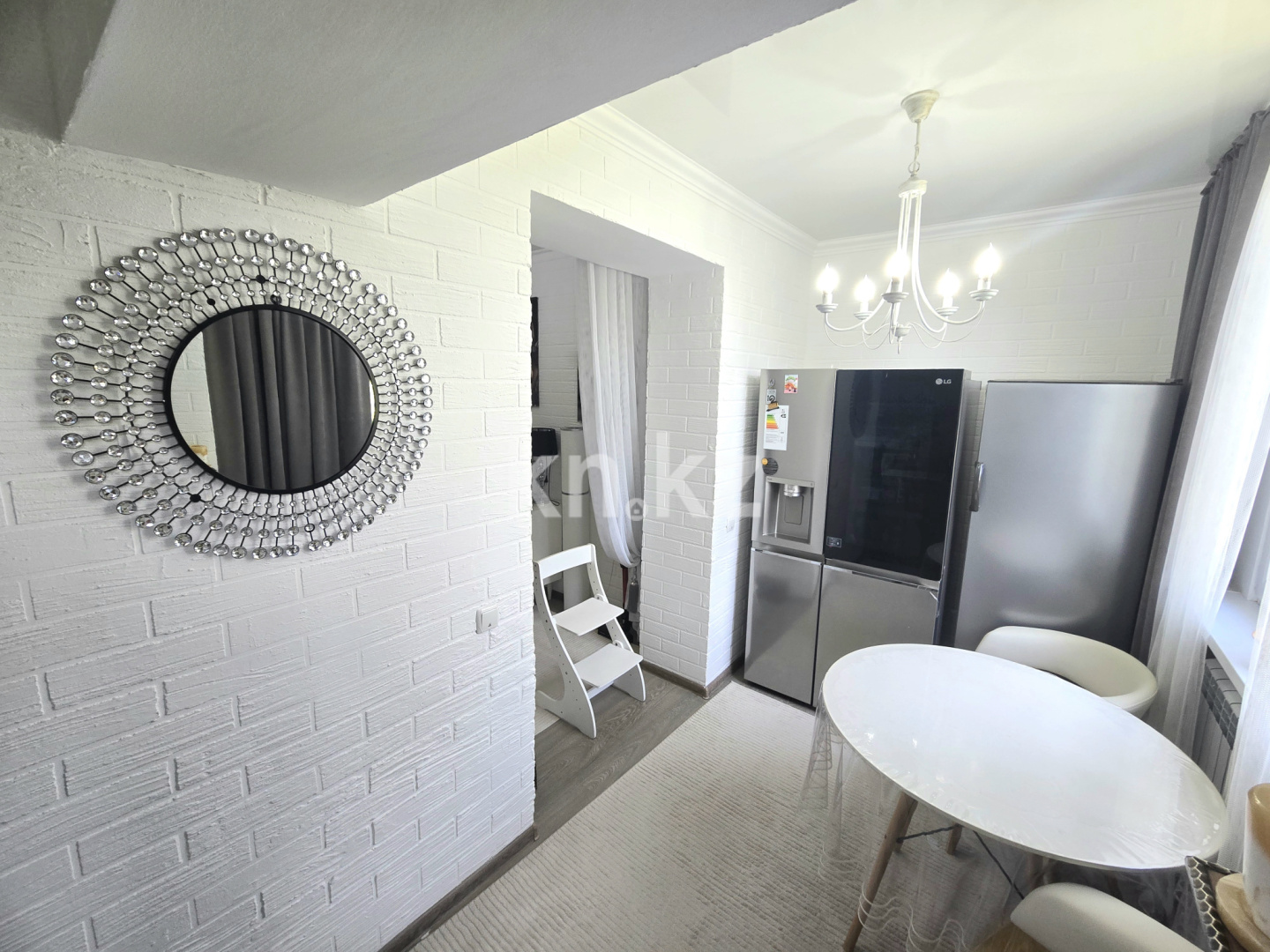 Продажа 2-комнатной квартиры, 62 м², 15-й микрлоайон, дом  14 в Шымкенте - фото 14