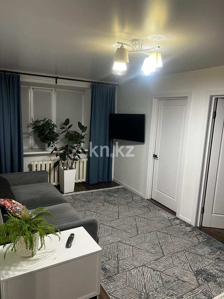 Продажа 3-комнатной квартиры, 62 м², пр. Абая, дом  49 в Астане