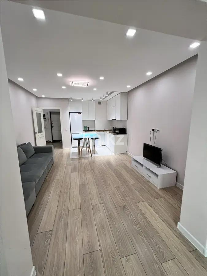 Продажа 2-комнатной квартиры, 60.2 м², ул. Толе би, дом  181 в Алматы - фото 3