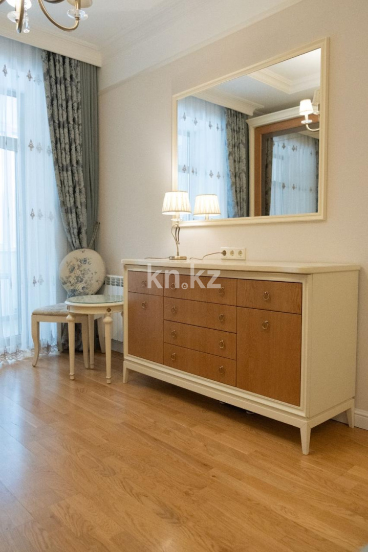 Продажа 3-комнатной квартиры, 106 м² в Караганде - фото 25