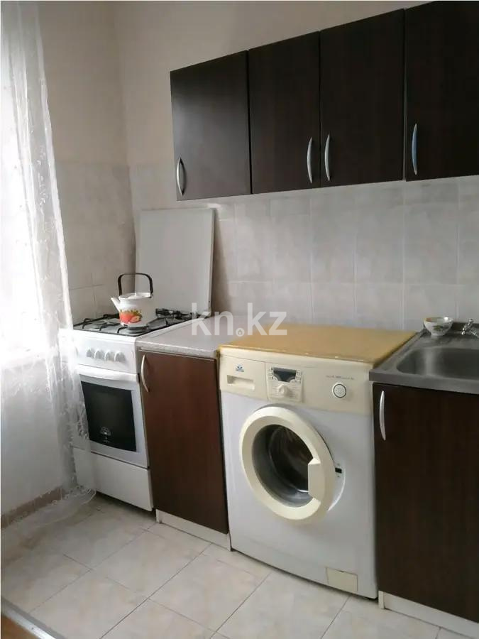 Продажа 2-комнатной квартиры, 45 м², мкр-н 4, дом  17 в Алматы - фото 3