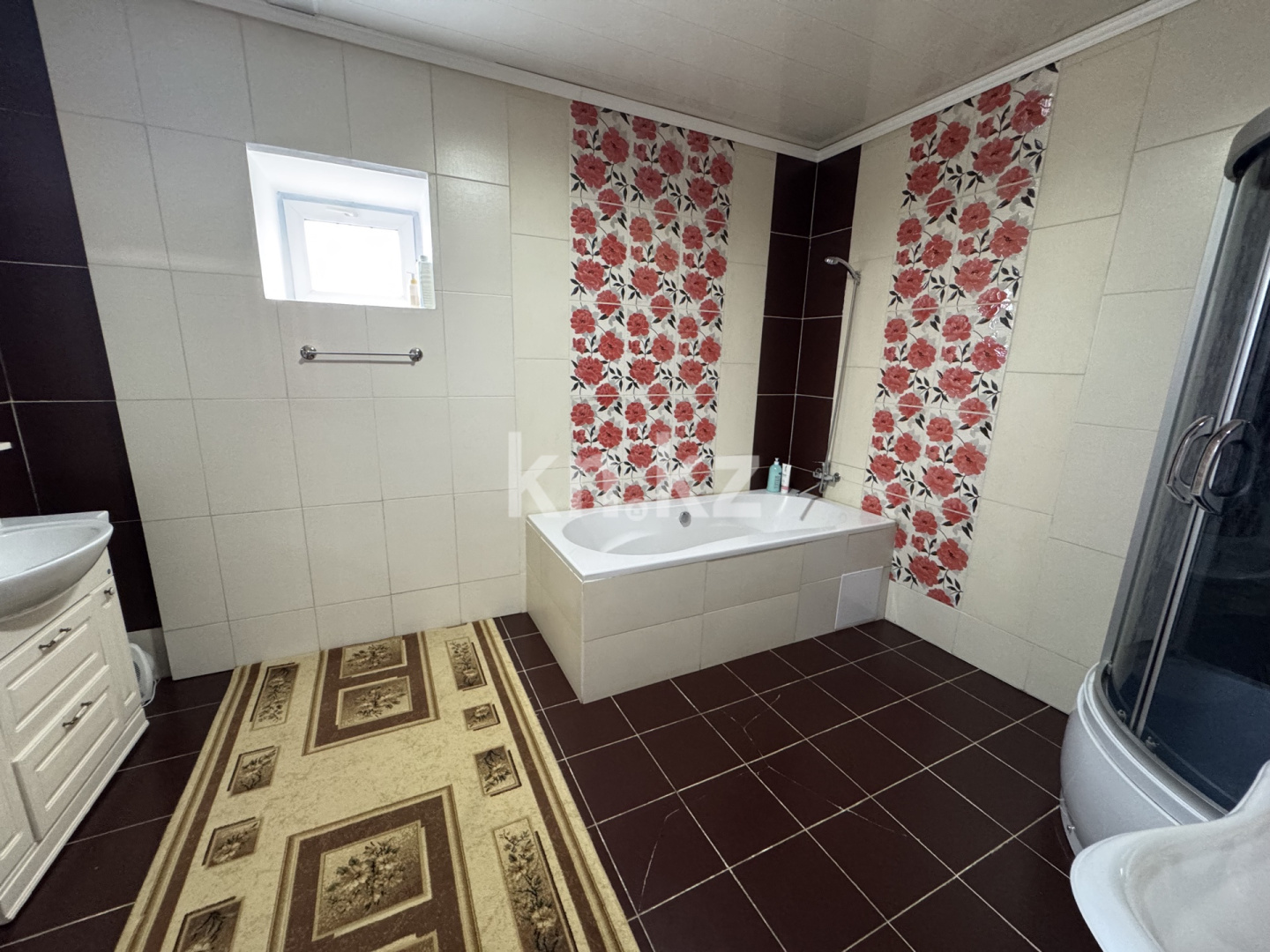 Продажа 6-комнатного дома, 338 м², ул. Молдагуловой в Караганде - фото 17