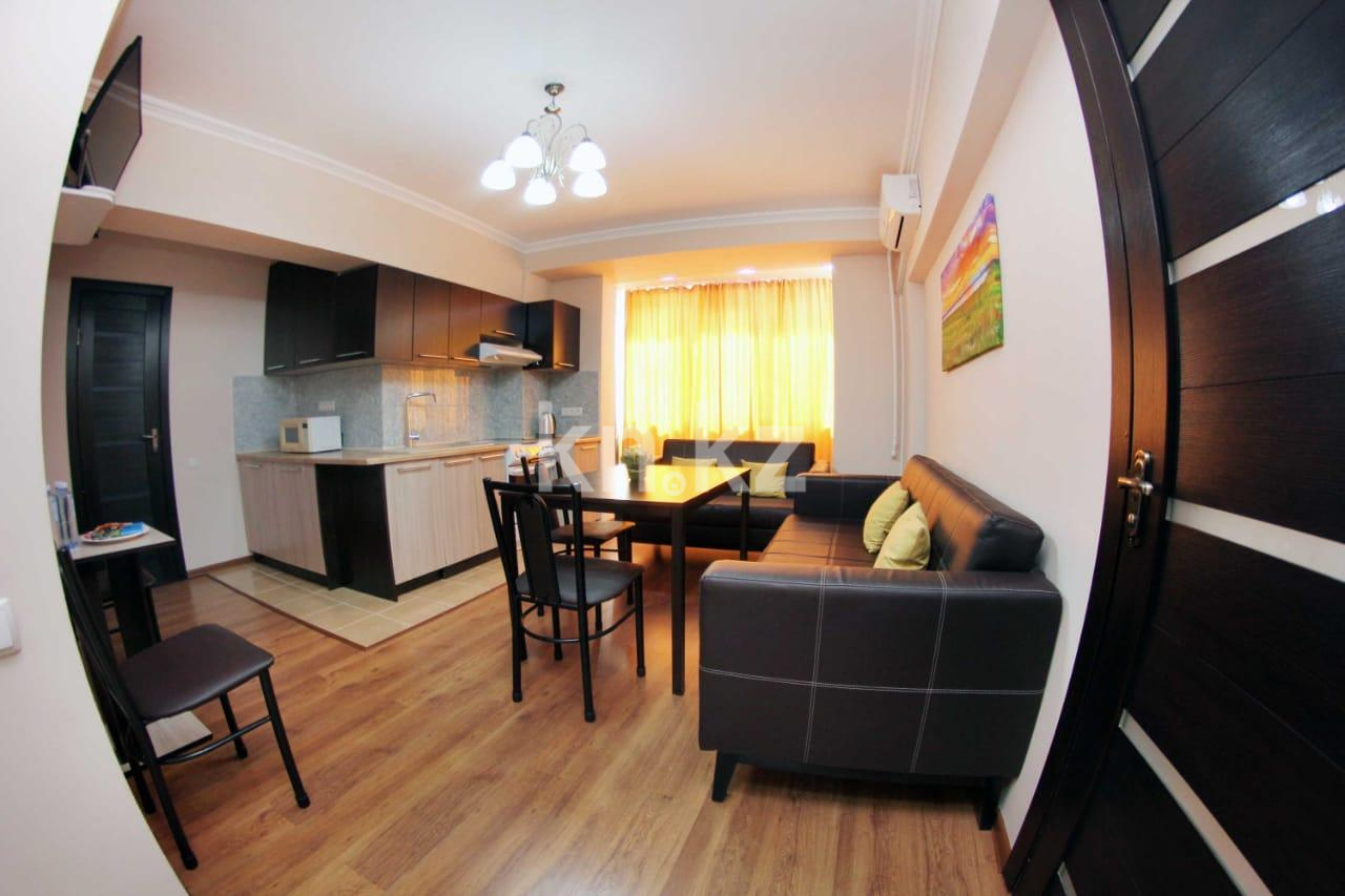 Аренда 3-комнатной квартиры посуточно, 70 м² в Алматы