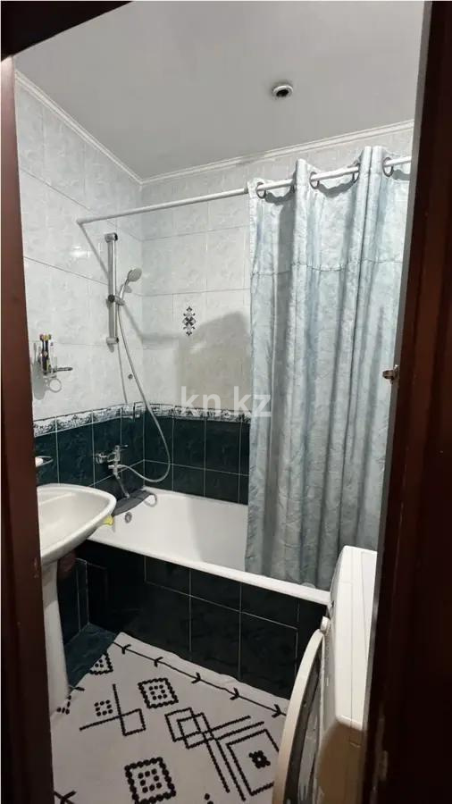 Продажа 3-комнатной квартиры, 72 м², ул. Айтеке би, дом  123 в Алматы - фото 5