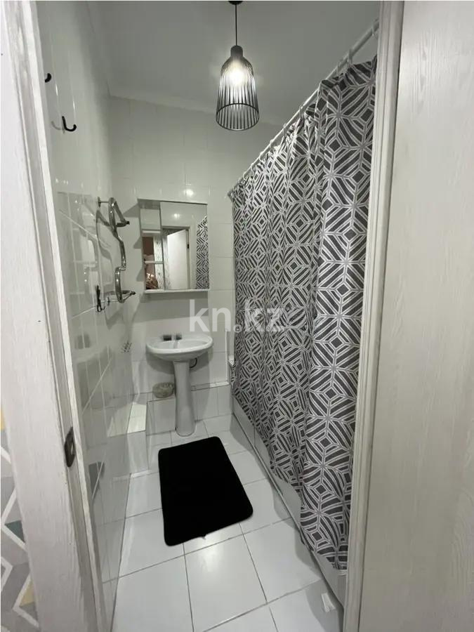 Продажа 3-комнатной квартиры, 69.9 м², мкр-н Дарабоз, дом  21 в Алматы - фото 6