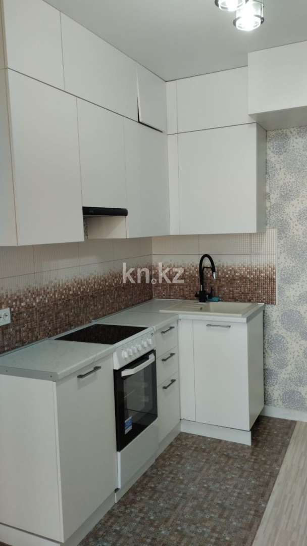 Аренда 1-комнатной квартиры, 36 м² в Астане