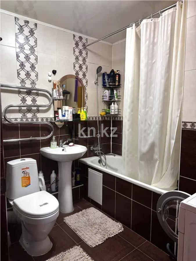 Продажа 3-комнатной квартиры, 65 м², мкр-н Орбита-1, дом  17 в Алматы - фото 4