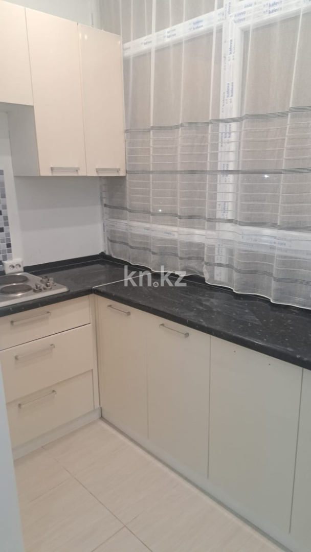 Аренда 1-комнатной квартиры, 42 м², ул. Мухамедханова, дом  41 в Астане