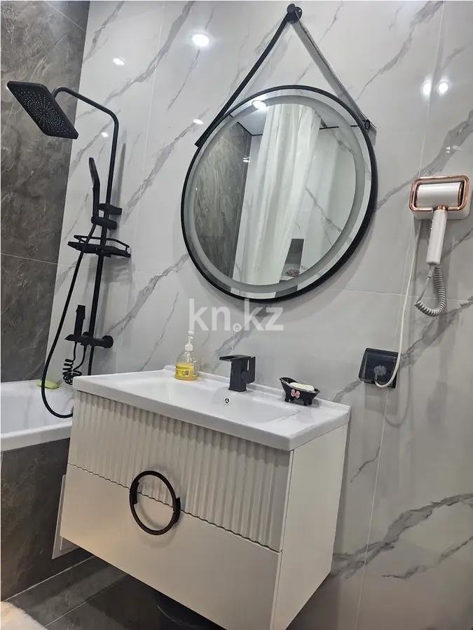 Продажа 1-комнатной квартиры, 37 м², ул. Нажимеденова, дом  39 в Астане - фото 4