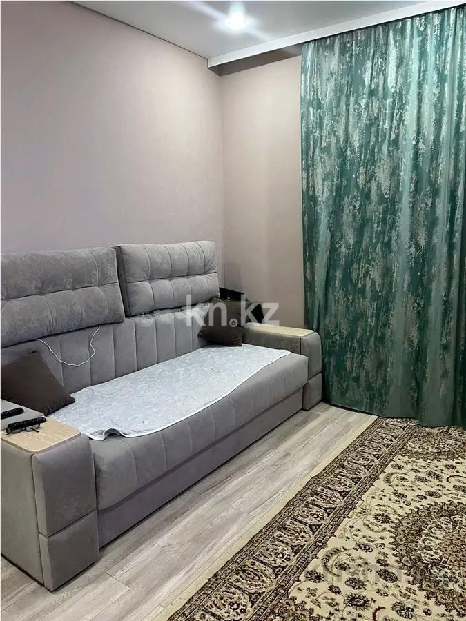 Продажа 3-комнатной квартиры, 84 м², ул. Муканова, дом  49/10 в Караганде - фото 2