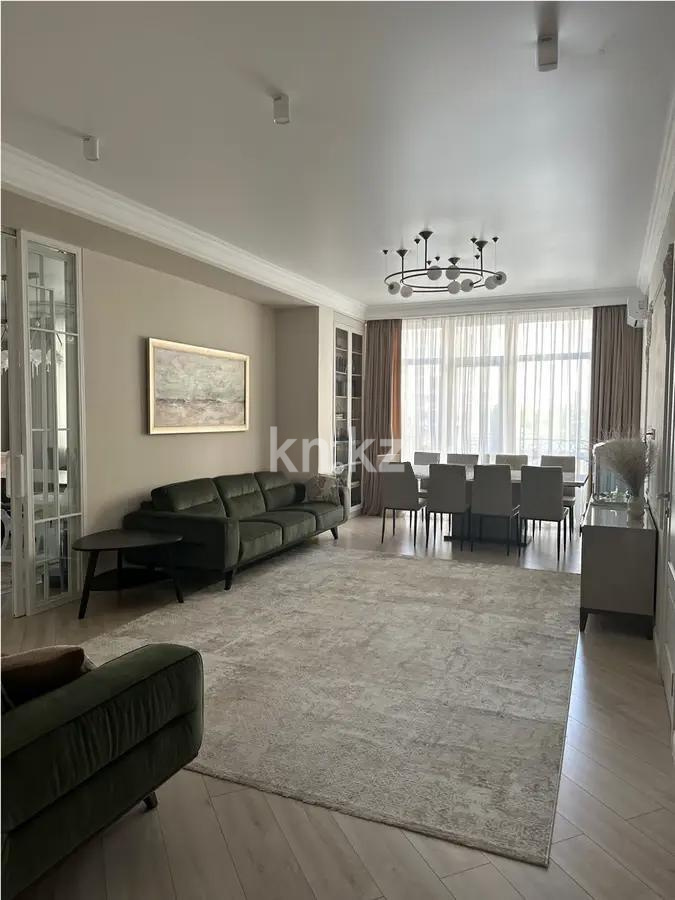 Продажа 5-комнатной квартиры, 210 м², мкр-н Мирас, дом  128 в Алматы