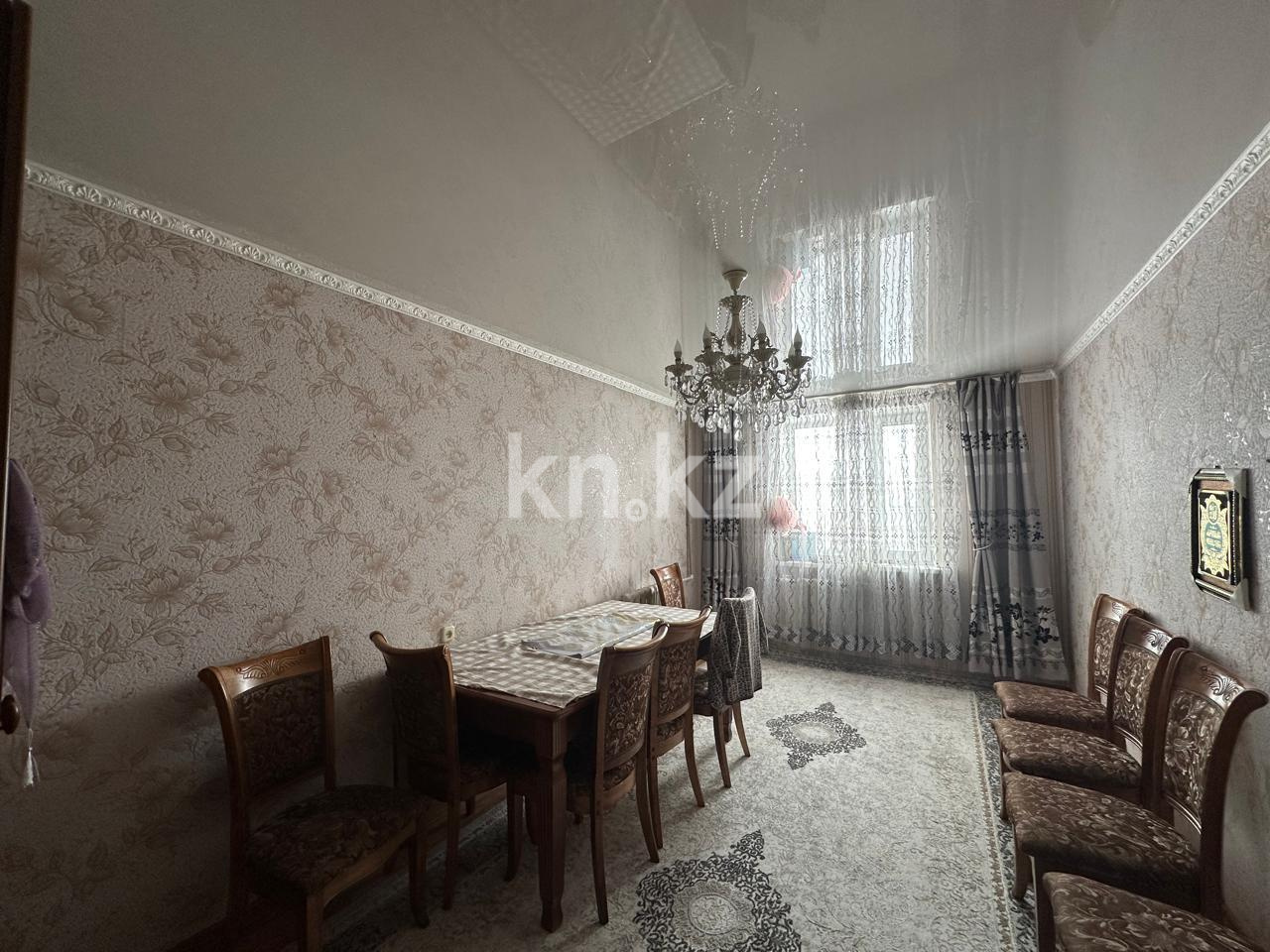 Продажа 3-комнатной квартиры, 71 м², ул. 9-й мкр. в Темиртау - фото 3