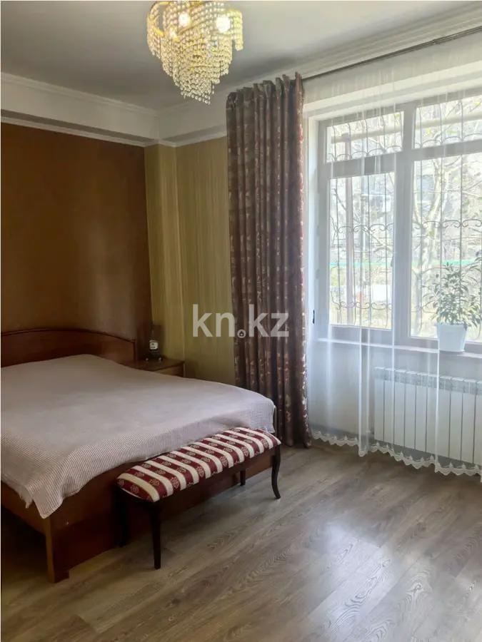 Продажа 3-комнатной квартиры, 79 м², ул. Шамшырак, дом  1 в Алматы - фото 2