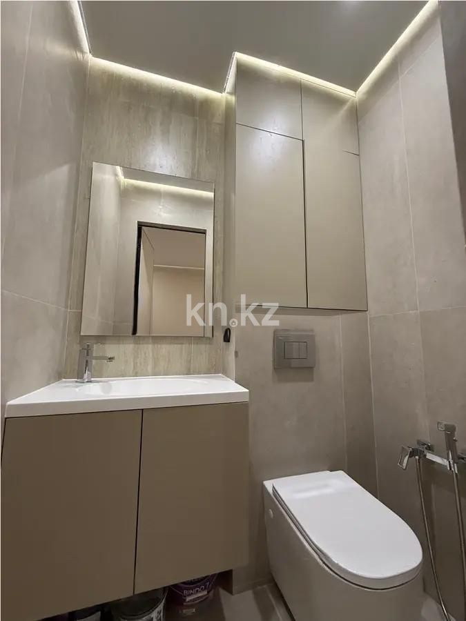 Продажа 2-комнатной квартиры, 55 м², ул. Жандосова, дом  94а в Алматы - фото 4