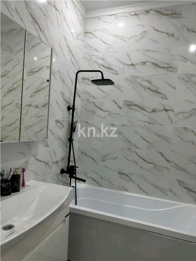 Продажа 3-комнатной квартиры, 80 м², пр. Абая, дом  164 в Алматы - фото 5