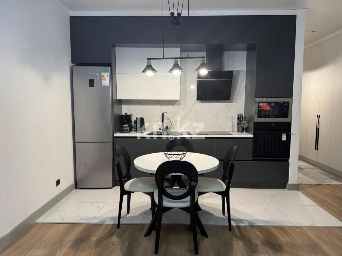 Продажа 1-комнатной квартиры, 47 м², мкр-н Самал-3, дом  15 в Алматы - фото 3