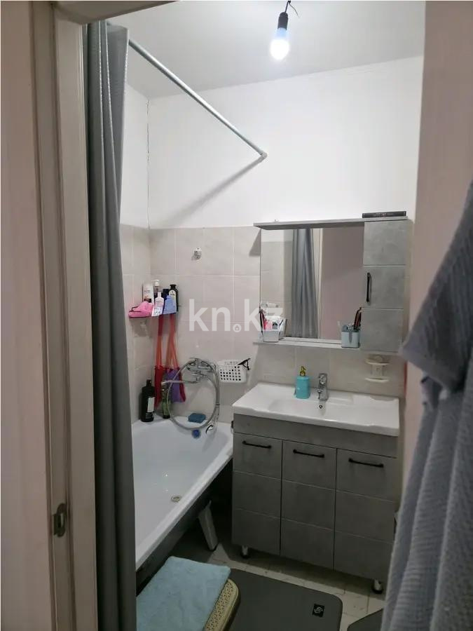 Продажа 3-комнатной квартиры, 67.5 м² в Алматы - фото 5