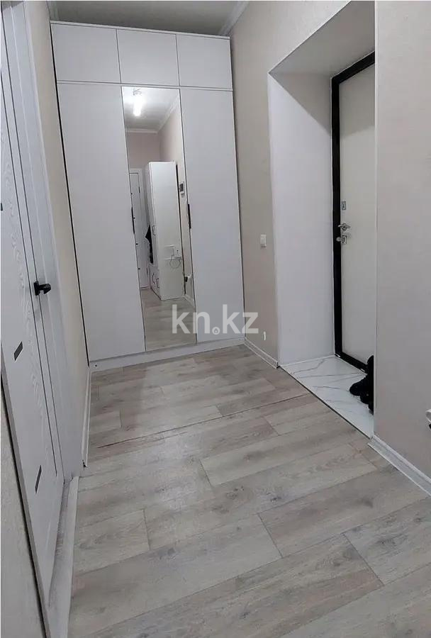 Продажа 1-комнатной квартиры, 39 м², ул. Кордай, дом  99 в Астане - фото 4