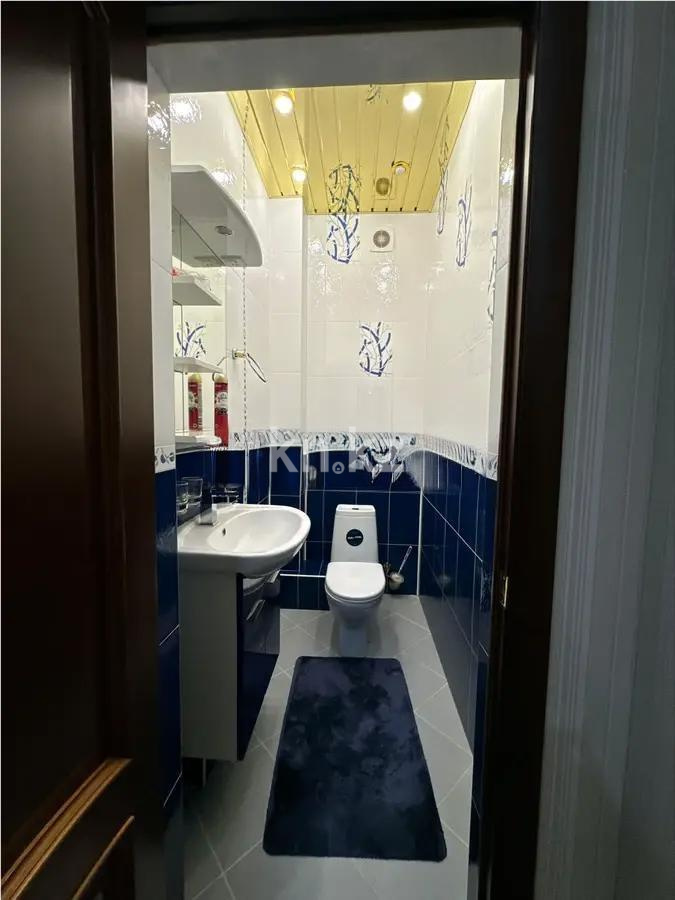 Продажа 3-комнатной квартиры, 126 м², ул. Достык, дом  1 в Астане - фото 6