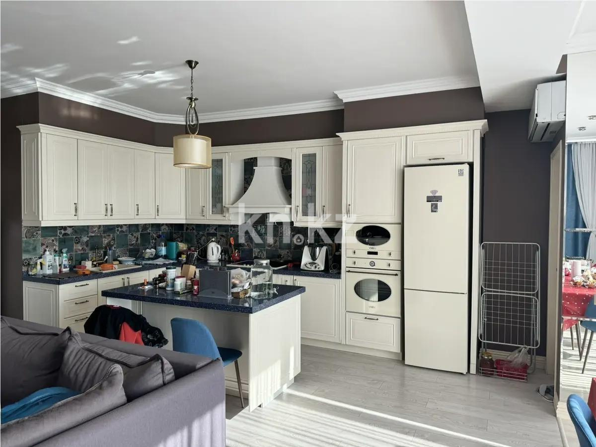 Продажа 2-комнатной квартиры, 83 м², ул. Жарокова, дом  230 в Алматы - фото 2