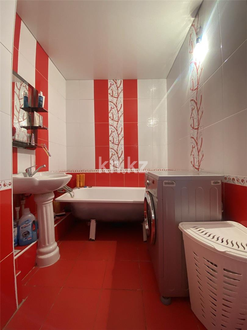 Продажа 3-комнатной квартиры, 90 м², 68 квартал в Темиртау - фото 11