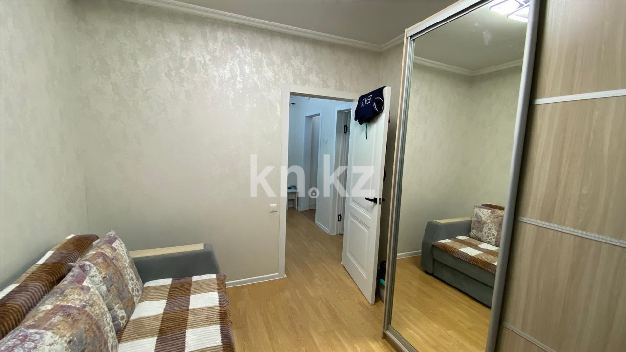 Продажа 3-комнатной квартиры, 64 м², мкр. Голубые Пруды в Караганде - фото 8