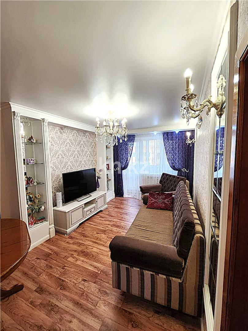 Продажа 4-комнатной квартиры, 85 м², ул. Гапеева в Караганде