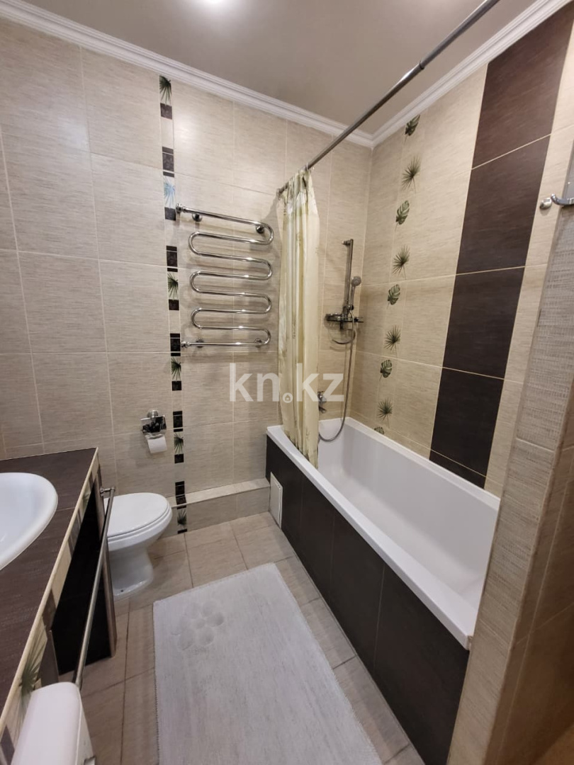 Аренда 2-комнатной квартиры, 50 м², ул. Ходжанова, дом  76 - пр. Аль-Фараби в Алматы - фото 18