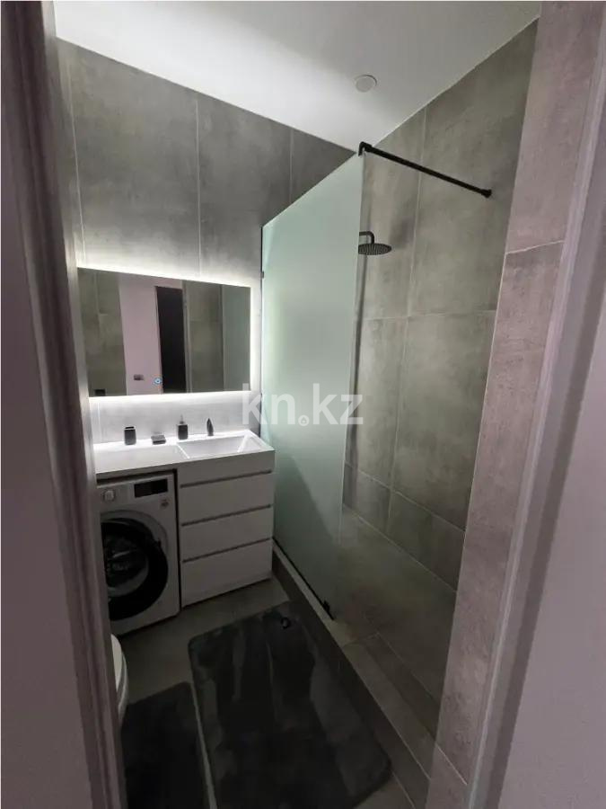 Продажа 2-комнатной квартиры, 65 м², пр. Кабанбай батыра, дом  51 в Астане - фото 4