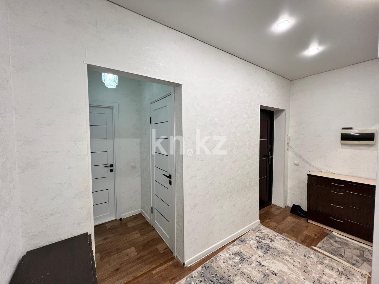 Продажа 3-комнатной квартиры, 75.4 м², пр. Абая в Астане - фото 11