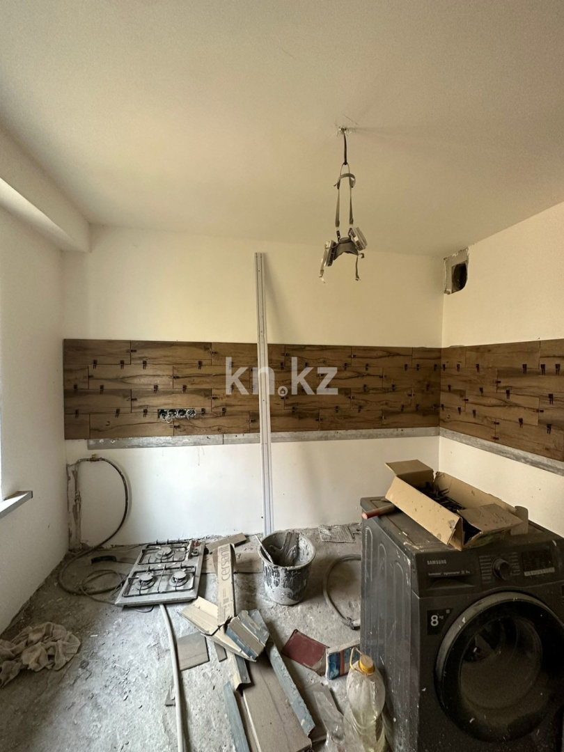 Продажа 4-комнатной квартиры, 80 м², ул. Чайковского в Алматы - фото 4