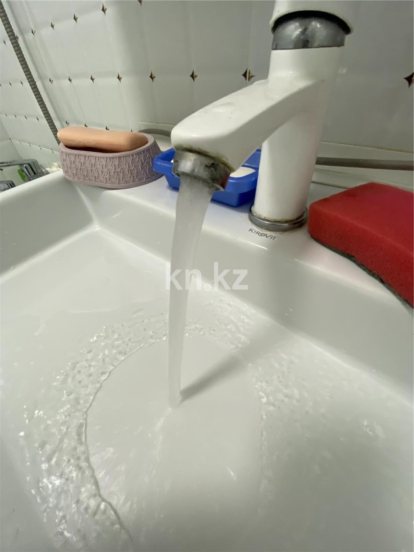 Продажа 4-комнатной квартиры, 62 м², мкр-н 21 в Караганде - фото 15