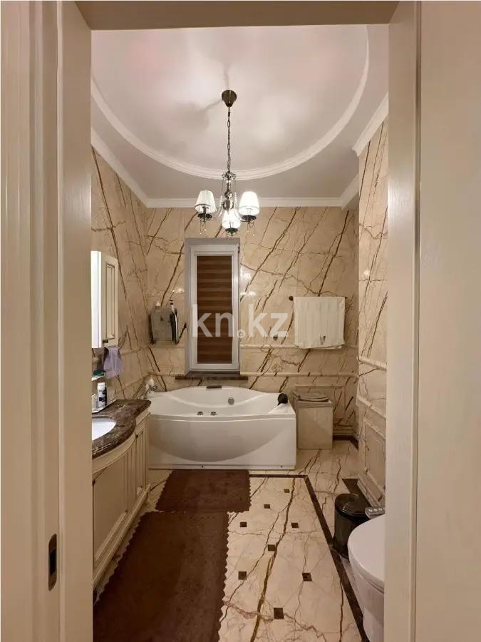 Продажа 4-комнатной квартиры, 215 м², ул. Мерген, дом  91/1 в Алматы - фото 6