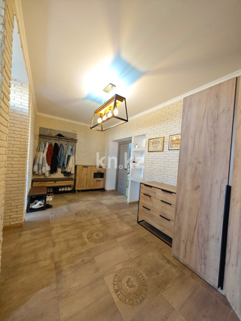 Продажа 7-комнатного дома, 450 м² в Караганде - фото 33