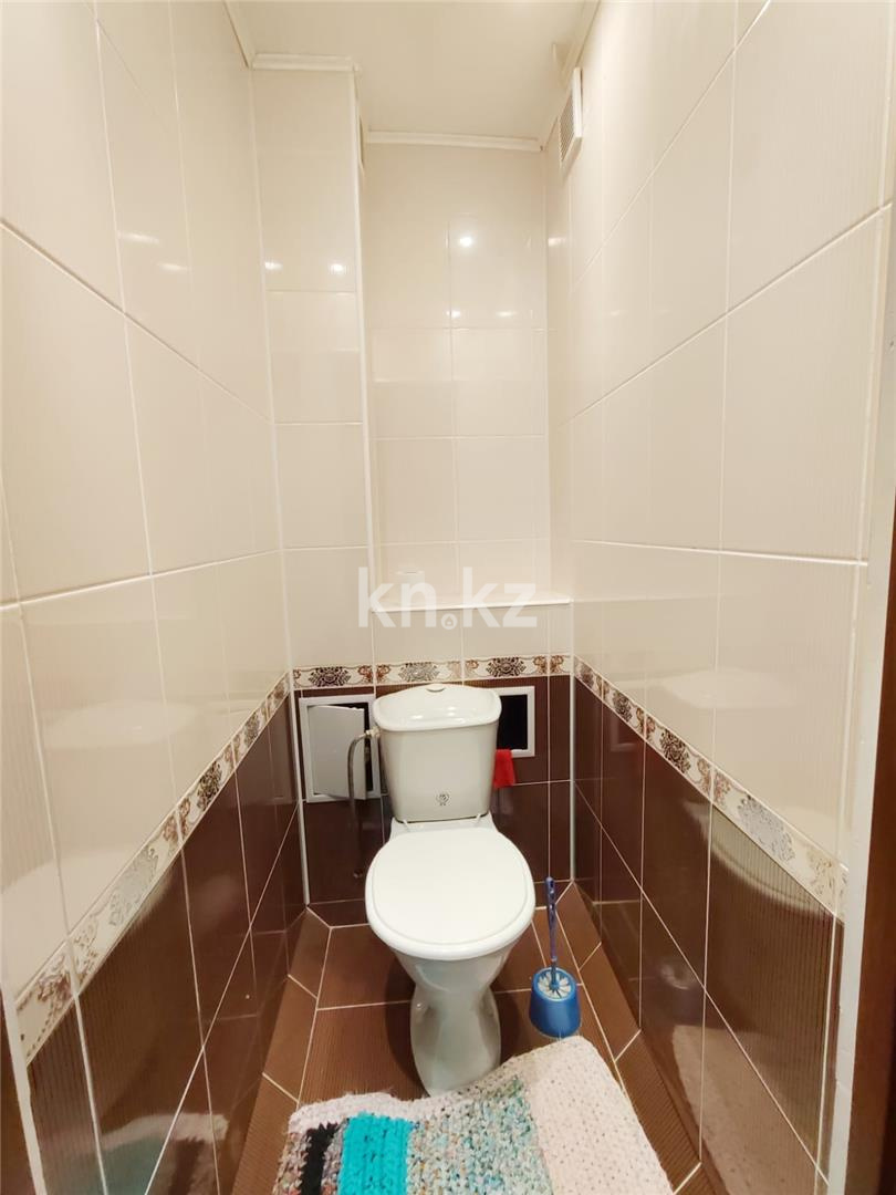 Продажа 3-комнатной квартиры, 66 м², мкр. Восток-2 в Караганде - фото 13