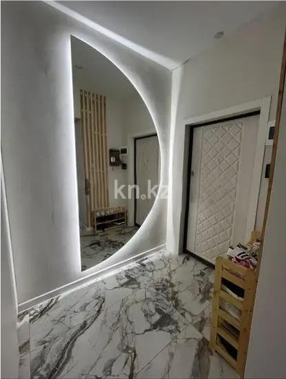 Продажа 3-комнатной квартиры, 97 м², ул. Ашимова, дом  21 в Караганде - фото 4