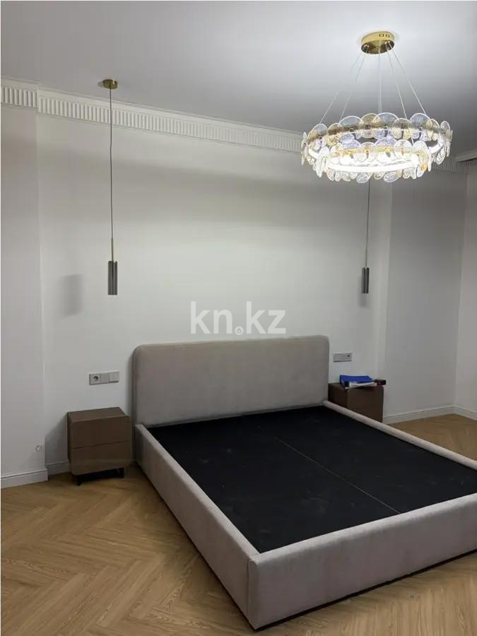 Продажа 4-комнатной квартиры, 127.8 м² в Астане - фото 2