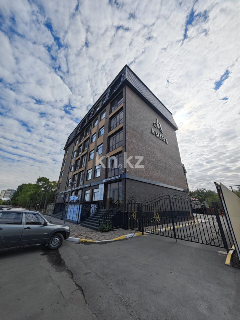 Продажа 1-комнатной квартиры, 48 м², мкр-н Орбита-1, дом  15/1 в Караганде