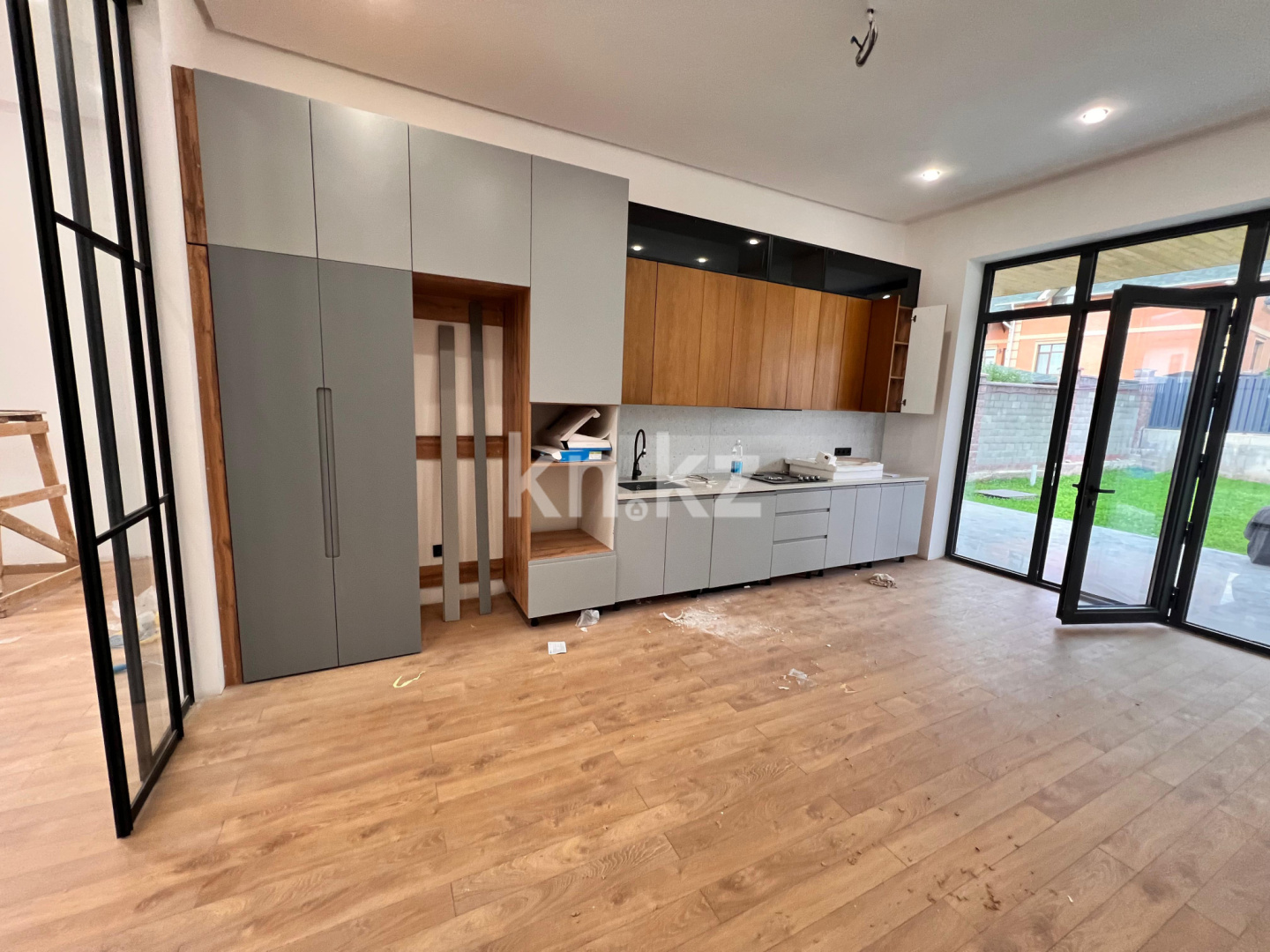 Продажа 4-комнатного дома, 206 м² в Алматы - фото 3