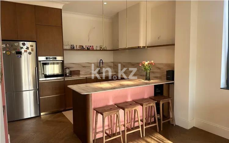 Продажа 3-комнатной квартиры, 135 м² в Алматы - фото 2